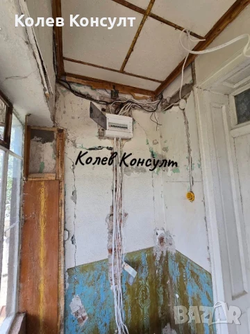 Продавам двуетажна къща в село Горски Извор , снимка 5 - Къщи - 51411221