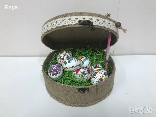 Декоративна кутия с "духани" Великденски яйца