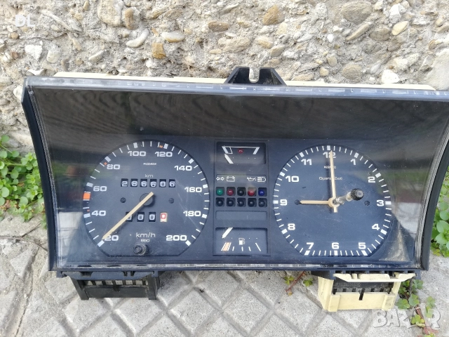 Vw Golf 2, Golf 3 Волан, Километраж, Стопове, Мигачи, Капачки, Халогени Голф 2 Голф 3, снимка 2 - Аксесоари и консумативи - 51722192