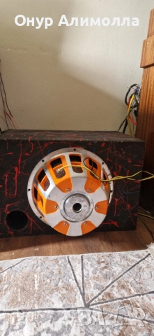 Кутия за бас каса 12"