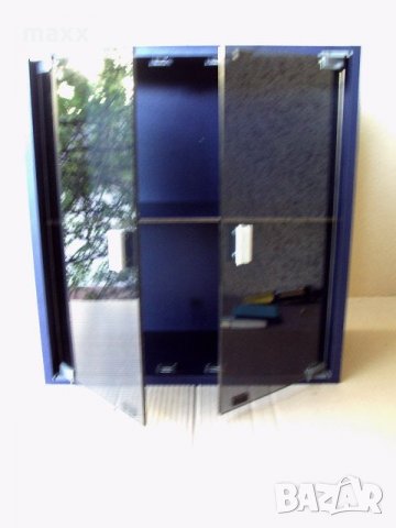 шкафче кафяво 50 х 44 х 22 см, вратички опушен плексиглас, две нива, снимка 4 - Други - 26250654