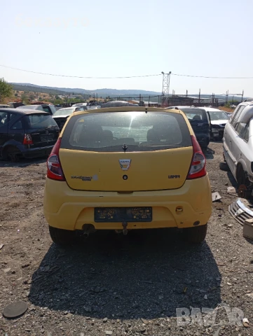 Дачия Сандеро на части , снимка 4 - Автомобили и джипове - 51129896