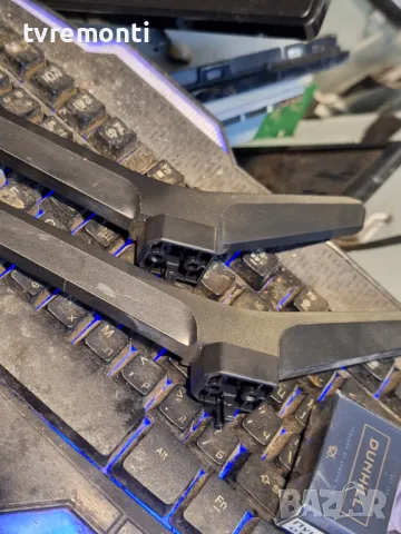 крачета оригинална стойка телевизор HISENSE модел 43A6N