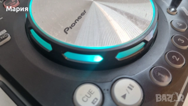 Pioneer DDJ-WeGO - Compact DJ Controller, снимка 10 - Ресийвъри, усилватели, смесителни пултове - 53242447