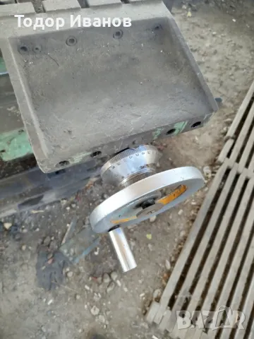 Фреза универсална 251, снимка 4 - Стругове - 47399063