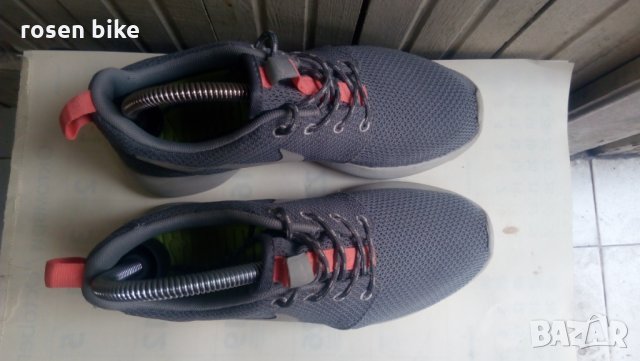 Оригинални маратонки'' Nike Roshe Run'' 36 номер, снимка 9 - Маратонки - 28302524