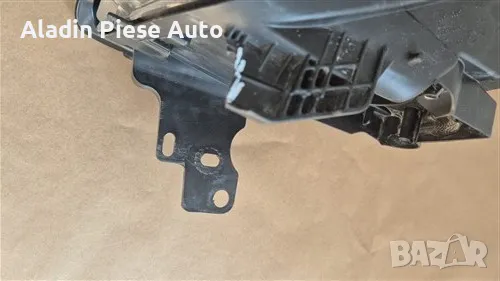 Десен фар Ford Kuga година 2016 2017 2018 2019 Халоген код GV4113W029AJ, GV41-13W029-AJ , снимка 5 - Аксесоари и консумативи - 49552562