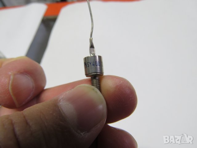 изправителен  Диод, диоди  SY400 /2 - 200 волта , 2 ампера 