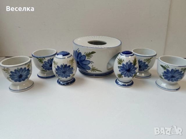 Порцеланов комплект за закуска - коктиери, солници и съд за затопляне 