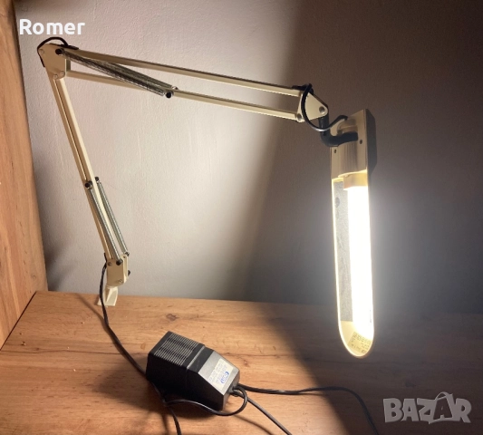 Винтидж норвежка архитектурна настолна лампа Luxo T88, снимка 3 - Настолни лампи - 52395278