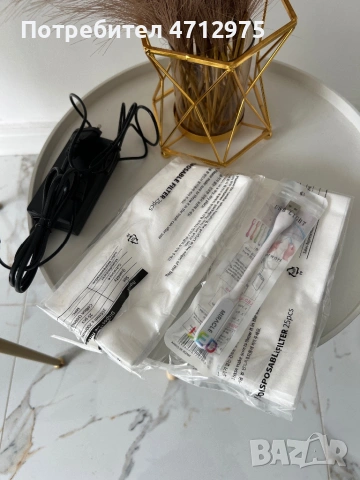 Професионален Прахоуловител за маникюр и педикюр Queen Miracle, снимка 6 - Маникюристки - 53286711