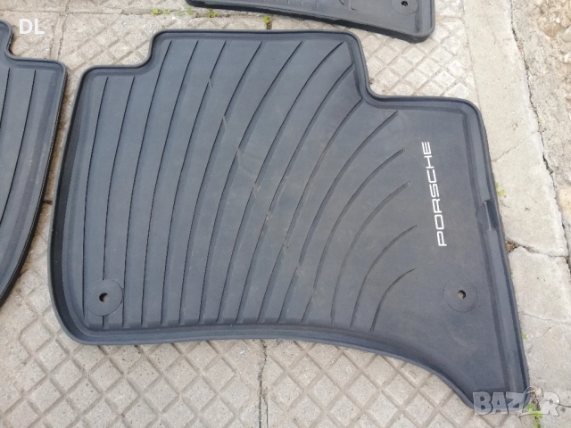 Гумени оригинални стелки за Porsche Cayenne II 958 2010-2017г. Порше Кайен 2ра генерация , снимка 3 - Аксесоари и консумативи - 51722192