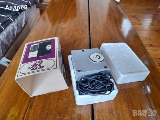 Стара светкавица за фотоапарат FIL 41M, снимка 2 - Антикварни и старинни предмети - 38748967