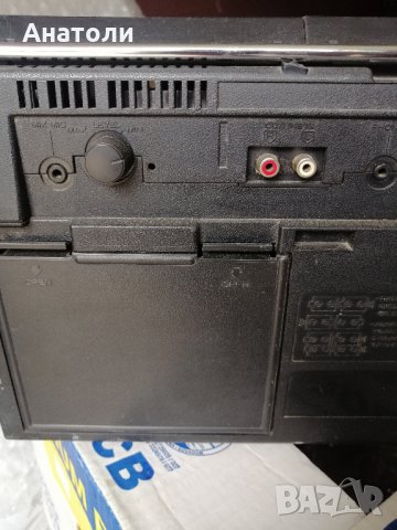 Hitachi TRK 3D 95E, снимка 5 - Радиокасетофони, транзистори - 32859901