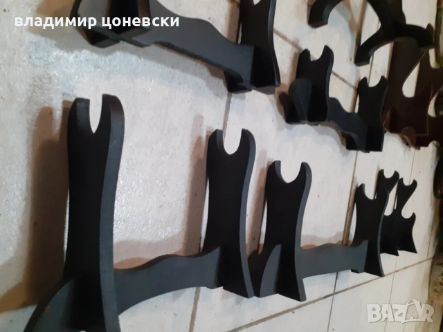 Дървена разглобяема стойка за нож,сабя,кортик,кама,пищов и др., снимка 6 - Колекции - 53486192