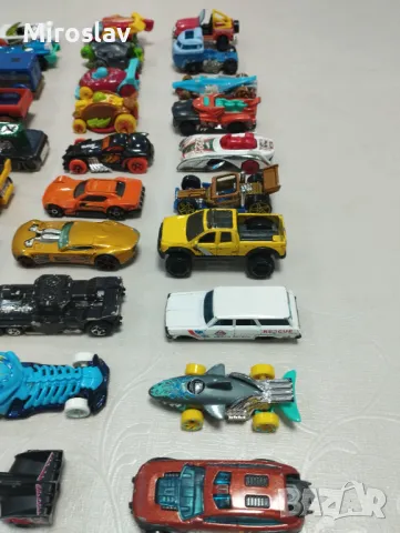 колички хот уилс 64 броя, снимка 7 - Коли, камиони, мотори, писти - 48707324