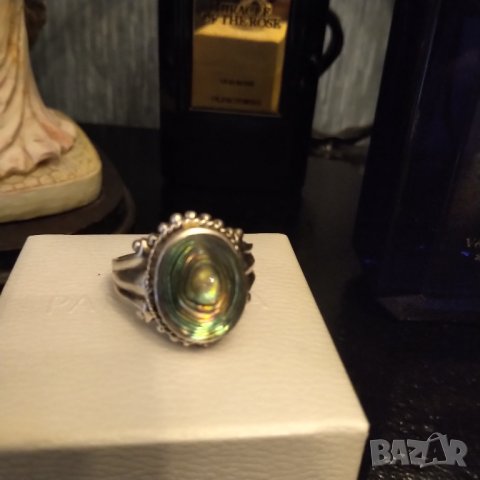  Майсторска изработка сребърен пръстен с кралски седеф , снимка 2 - Пръстени - 37943458