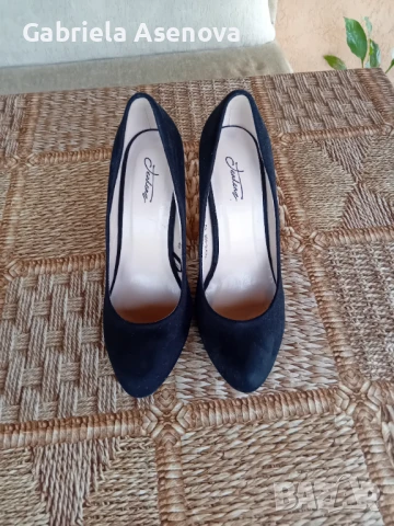 Обувки, снимка 2 - Дамски обувки на ток - 50602357