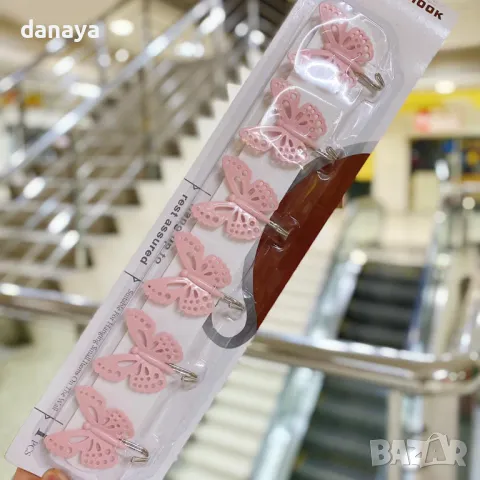 5732 Лепяща закачалка Пеперуди, 6 куки, снимка 2 - Закачалки - 49154747