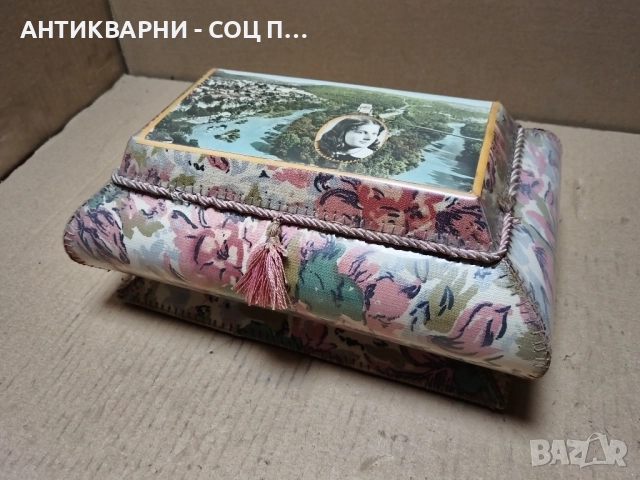 Старинна Ръчно Изработена Автентична Кутия За Бижута. , снимка 2 - Антикварни и старинни предмети - 52240311