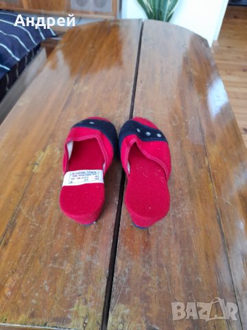 Стари Дамски Домашни чехли