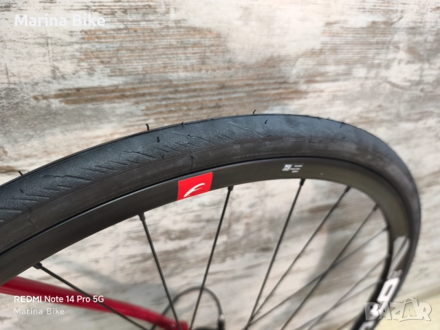 НОВ алуминиев шосеен велосипед Ridley Fenix SLA Disc 105 12 Fulcrum, снимка 15 - Велосипеди - 50088007