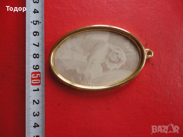 Немска позлатена бронзова рамка за снимка снимки 4, снимка 1 - Антикварни и старинни предмети - 43558849
