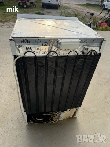 Малък фризер 4 чекмеджета Либхер за вграждане , снимка 8 - Фризери - 52075265