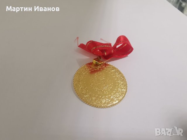 Златна монета Ататюрк , снимка 1 - Колиета, медальони, синджири - 43131204