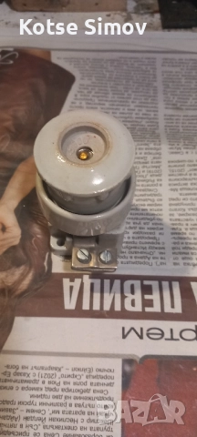 Порцеланови основи за предпазители/бушони/, снимка 7 - Мрежови адаптери - 51668051