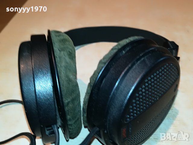 quart phone 55x-west germany 1907211802, снимка 4 - Слушалки и портативни колонки - 33562943