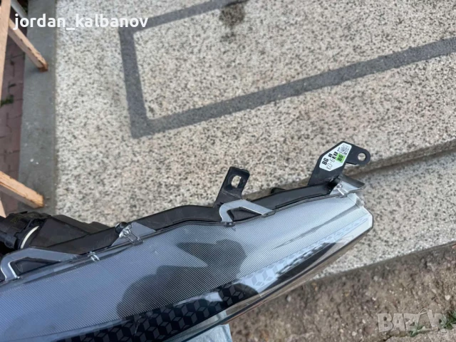 Десен фар KOITO Тойота Ярис Toypta Yaris 2023 само за 300лв. броя 81170-K0060, снимка 4 - Части - 51141870