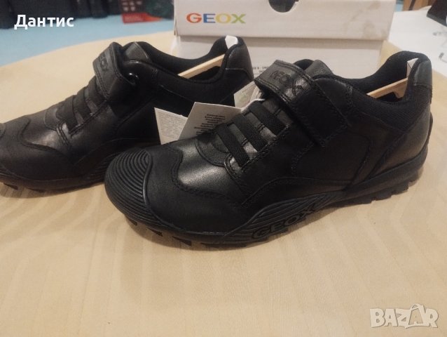 Обувки Geox Jr Savage B, снимка 1 - Маратонки - 43930172