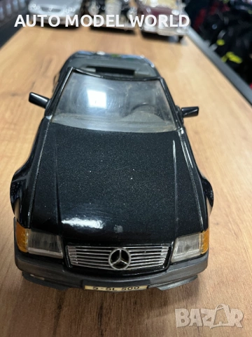 МАISTO колекционерски модел MERCEDES SL500 ROADSTER 1993г. 1:18 мащаб, снимка 3 - Колекции - 53155497