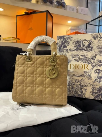 висококачествени чанти christian dior , снимка 4 - Чанти - 51116860