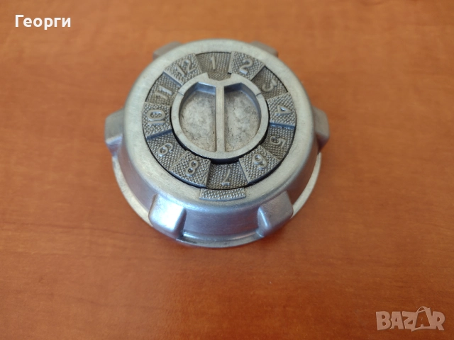 Капачка за резервоар, снимка 8 - Части - 51550968