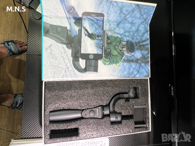 Стабилизатор за Телефон, снимка 2 - Чанти, стативи, аксесоари - 53382564