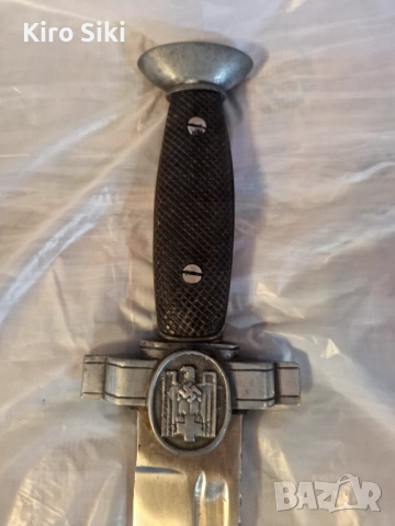 Немски медицински кортик на Червения кръст