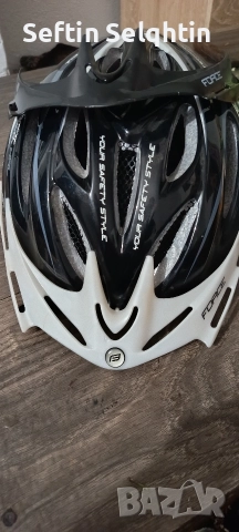 Каска за колело , снимка 4 - Аксесоари за велосипеди - 52795357