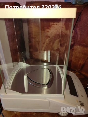 CPA-224s профисионална аналитична самонивелираща се везна, снимка 3 - Везни - 44113431