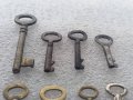 Антикварни бронзови ключове 9 броя, снимка 3