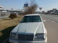 Мерцедес 124 Е250, снимка 5