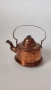 Стар меден чайник с подвижна дръжка и капаче на чучура, снимка 1