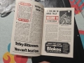 Liverpool-Chelsea 1973 год-автентична,оригинална програма за мача и ревю на сезона, снимка 8