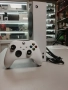 Xbox Series S 500 GB + оригинален контролер, снимка 1