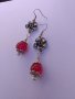 Красиви дълги обеци в цвят Сребро с цветя и рубинено-червени кракъл мъниста , снимка 6