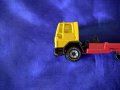Метална количка Siku - 2520 Ford Cargo пътна помощ в мащаб 1:55, снимка 3