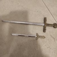 Антикварски мечове, снимка 1 - Други ценни предмети - 39989826