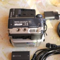 Sony Handycam DCR-PC4E, снимка 5 - Камери - 37489410
