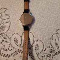 Olivia Burton марков часовник , снимка 5 - Дамски - 42977474